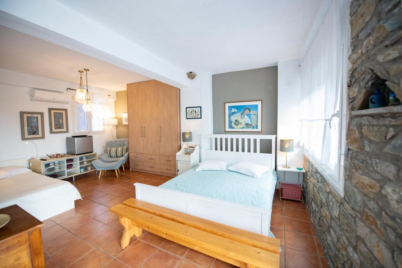 Villa Marouda Glossa Ngoại thất bức ảnh