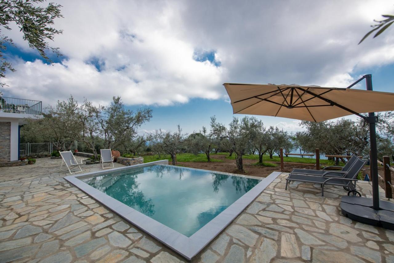 Villa Marouda Glossa Ngoại thất bức ảnh